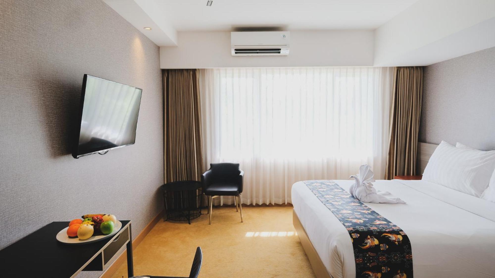 Suni Garden Lake Hotel&Resort Jayapura Exterior foto