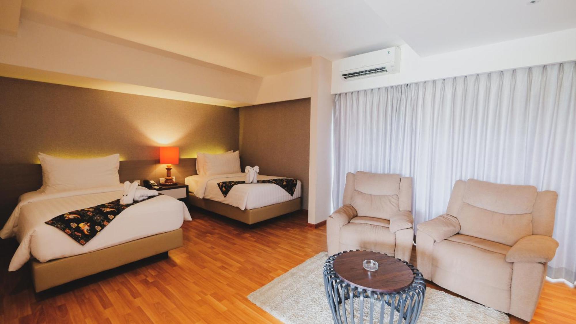 Suni Garden Lake Hotel&Resort Jayapura Exterior foto