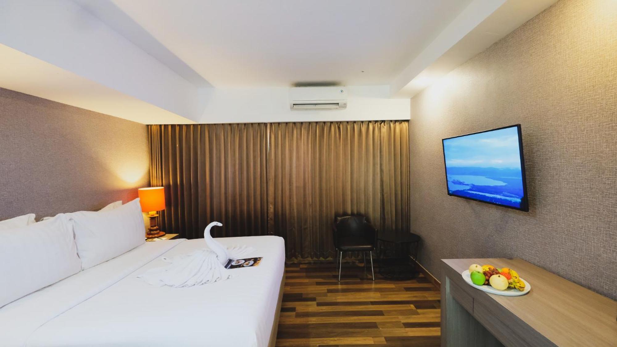Suni Garden Lake Hotel&Resort Jayapura Exterior foto